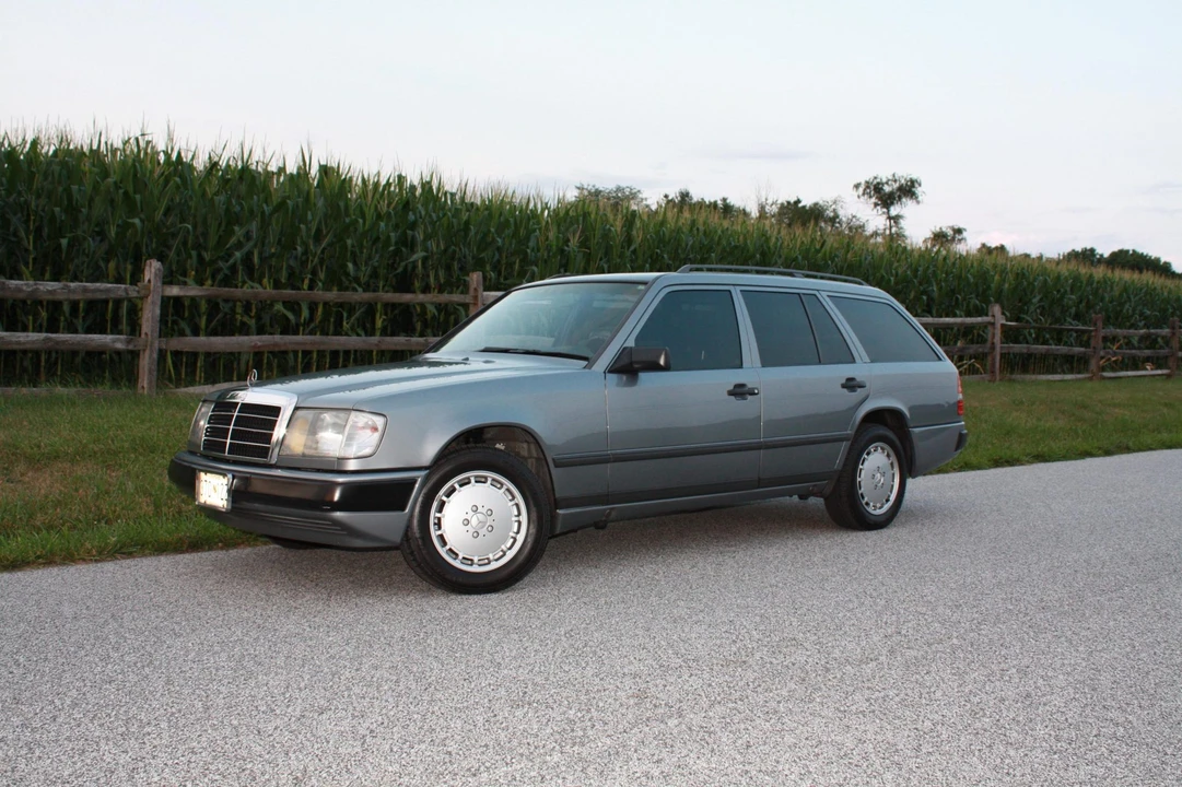 1989 Mercedes-Benz W124 E-Class - Image 16 of 31
