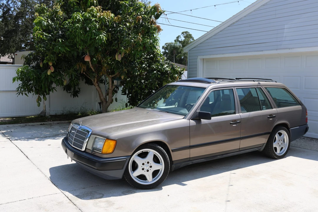 1989 Mercedes-Benz W124 E-Class - Image 8 of 31