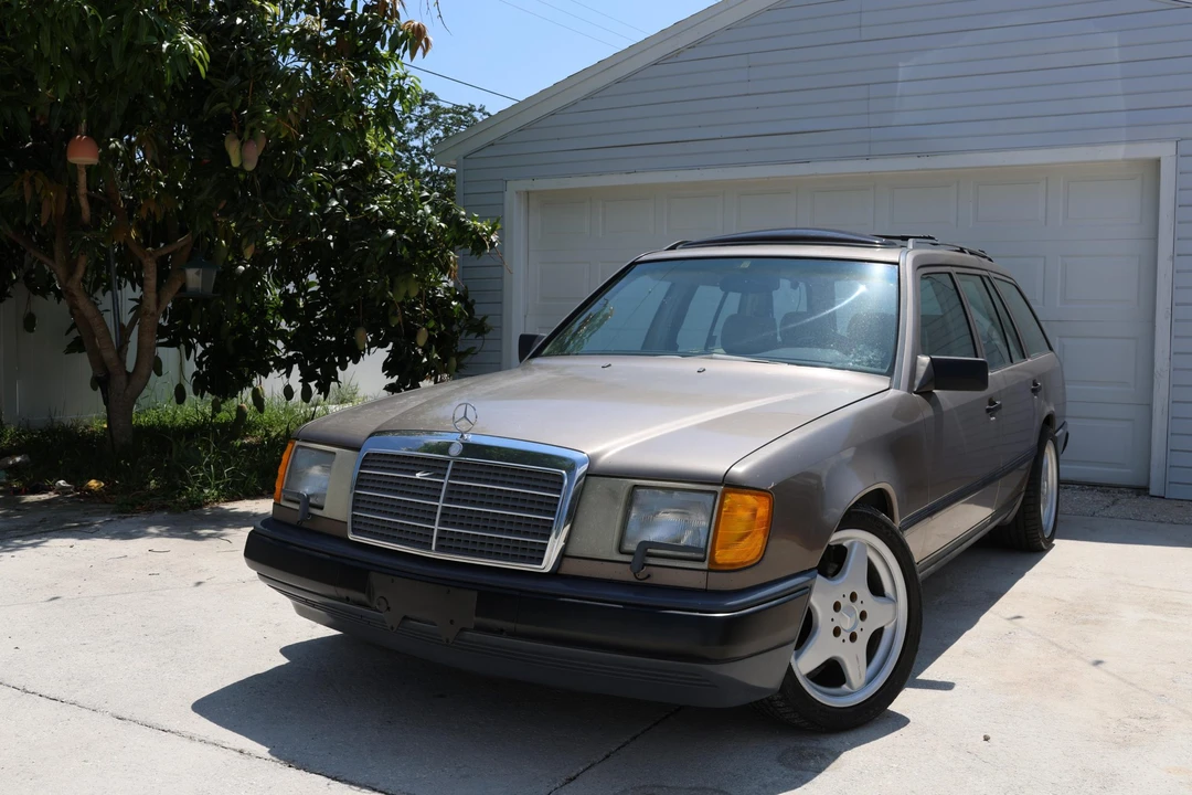 1989 Mercedes-Benz W124 E-Class - Image 6 of 31