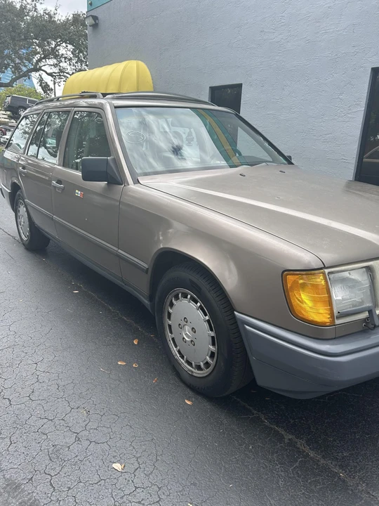 1989 Mercedes-Benz W124 E-Class - Image 12 of 31
