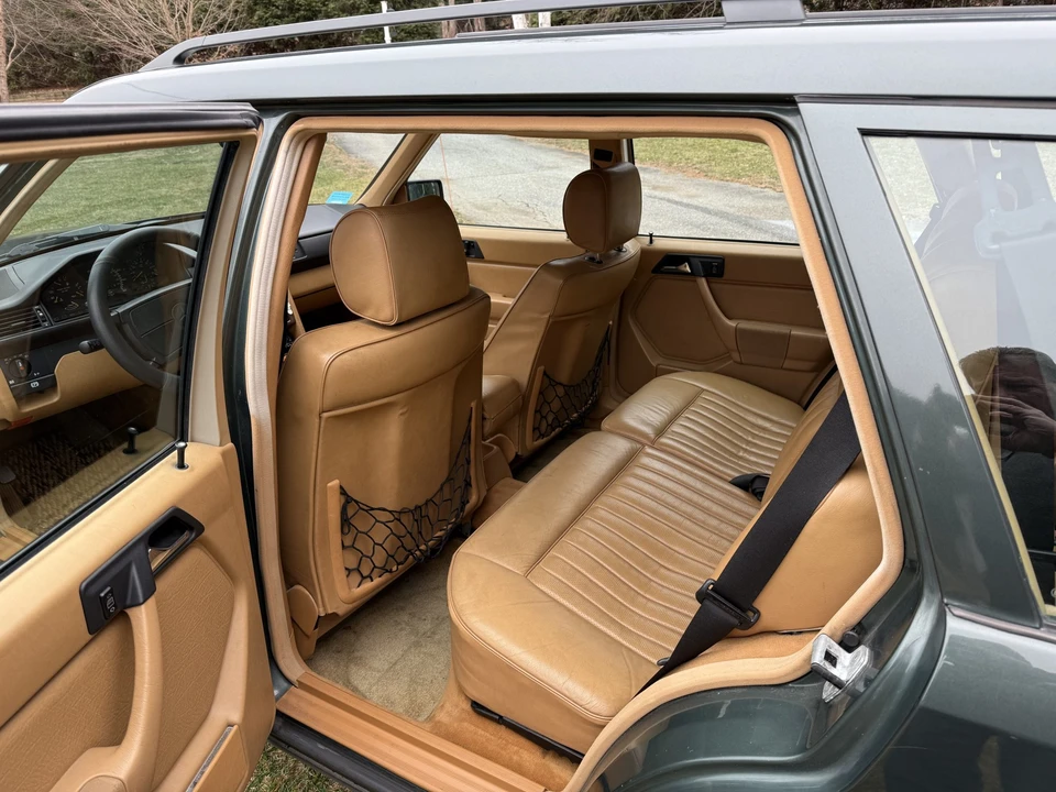 1989 Mercedes-Benz W124 E-Class - Image 22 of 31