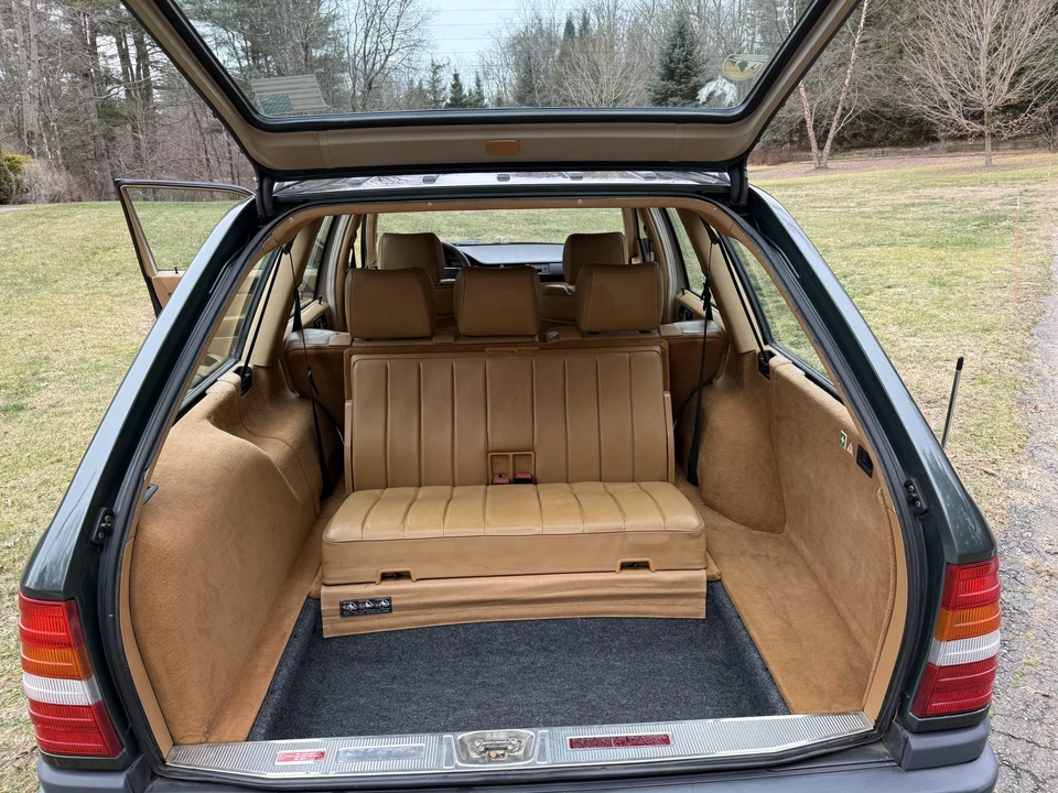 1989 Mercedes-Benz W124 E-Class - Image 24 of 31