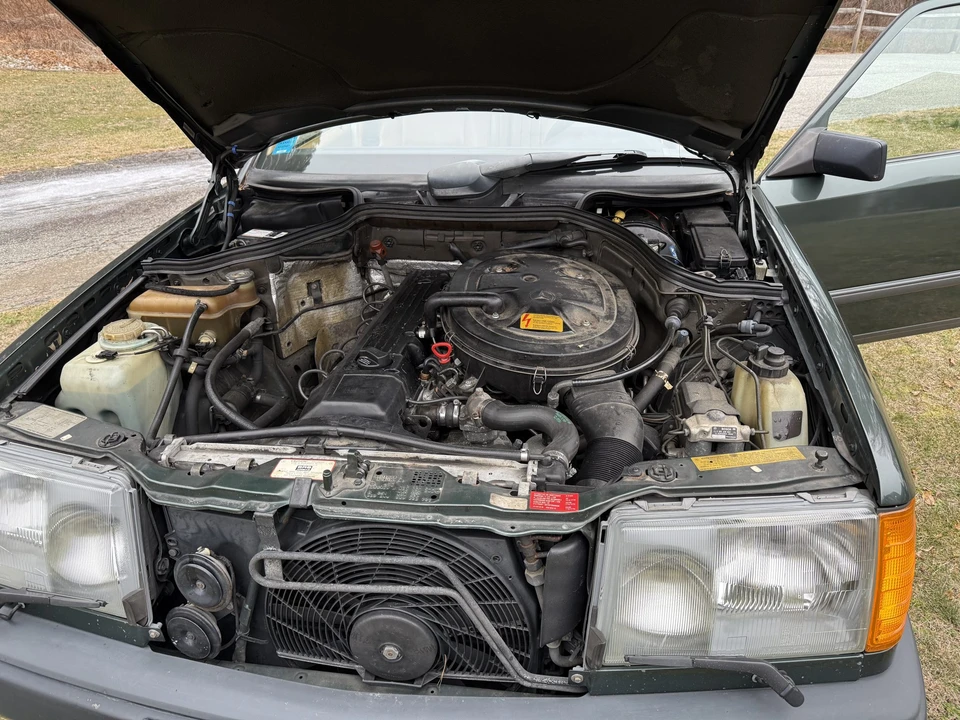1989 Mercedes-Benz W124 E-Class - Image 25 of 31
