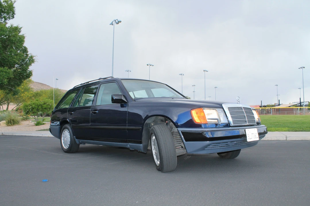 1989 Mercedes-Benz W124 E-Class - Image 26 of 31