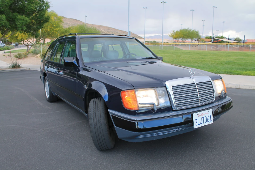 1989 Mercedes-Benz W124 E-Class - Image 30 of 31