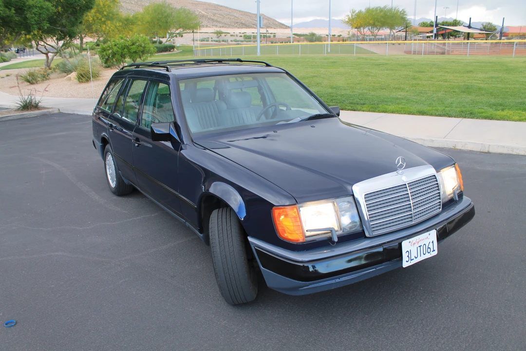1989 Mercedes-Benz W124 E-Class - Image 29 of 31