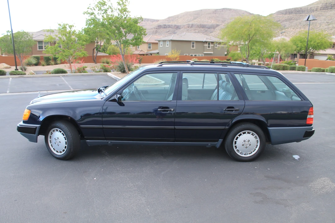 1989 Mercedes-Benz W124 E-Class - Image 6 of 31