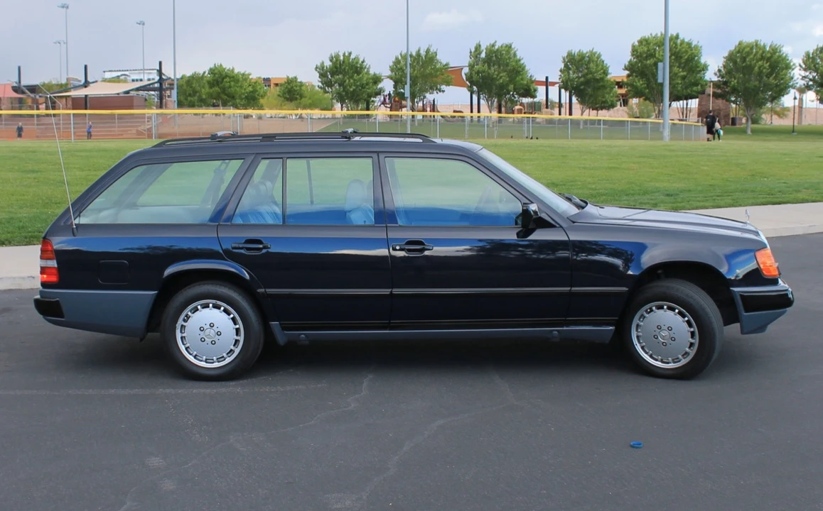 1989 Mercedes-Benz W124 E-Class - Image 20 of 31
