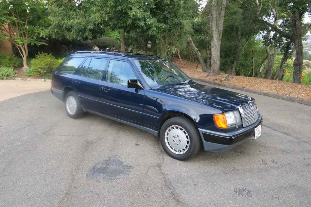 1989 Mercedes-Benz W124 E-Class - Image 17 of 31