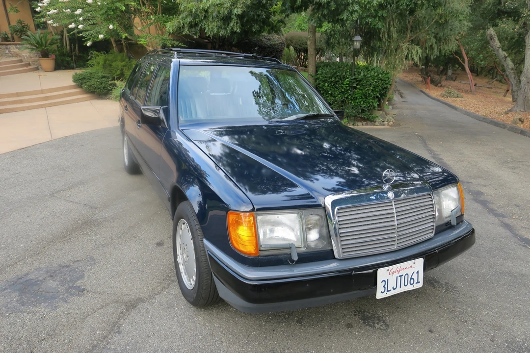 1989 Mercedes-Benz W124 E-Class - Image 14 of 31