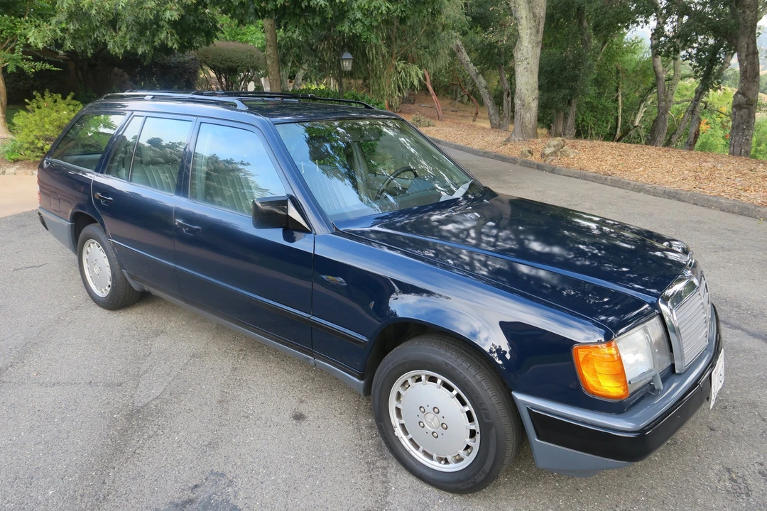 1989 Mercedes-Benz W124 E-Class - Image 18 of 31