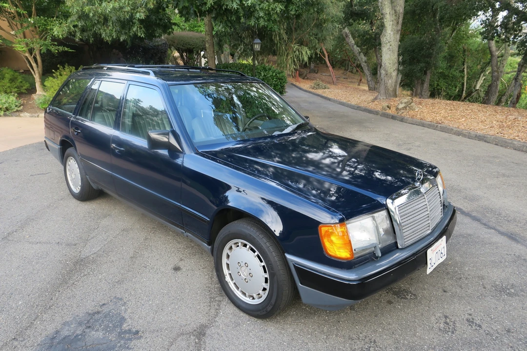 1989 Mercedes-Benz W124 E-Class - Image 19 of 31