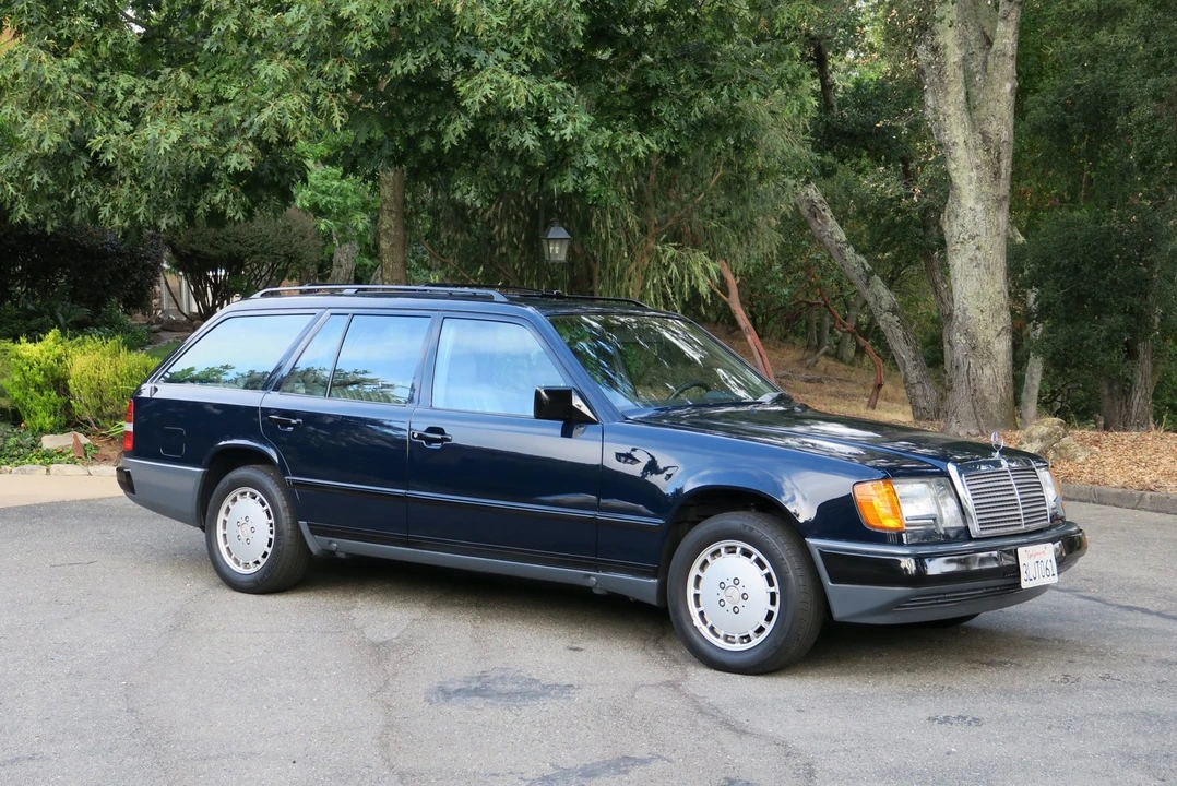 1989 Mercedes-Benz W124 E-Class - Image 21 of 31