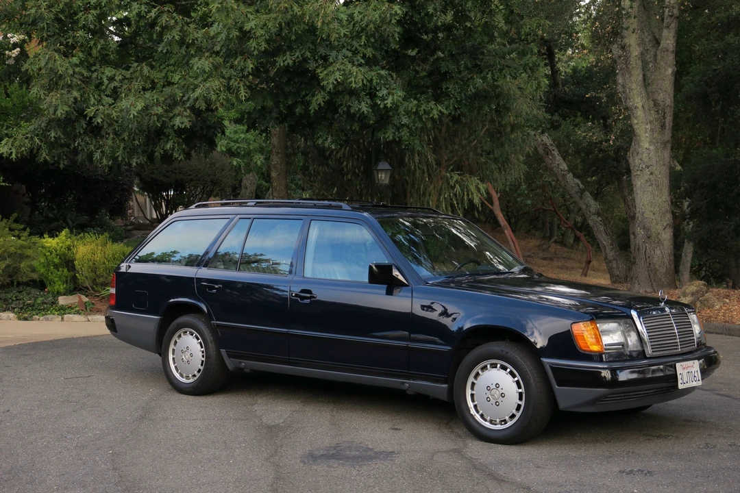 1989 Mercedes-Benz W124 E-Class - Image 22 of 31