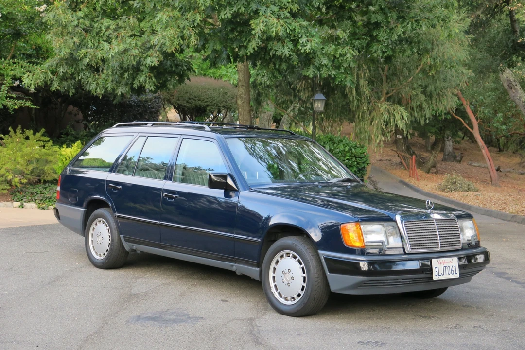 1989 Mercedes-Benz W124 E-Class - Image 16 of 31