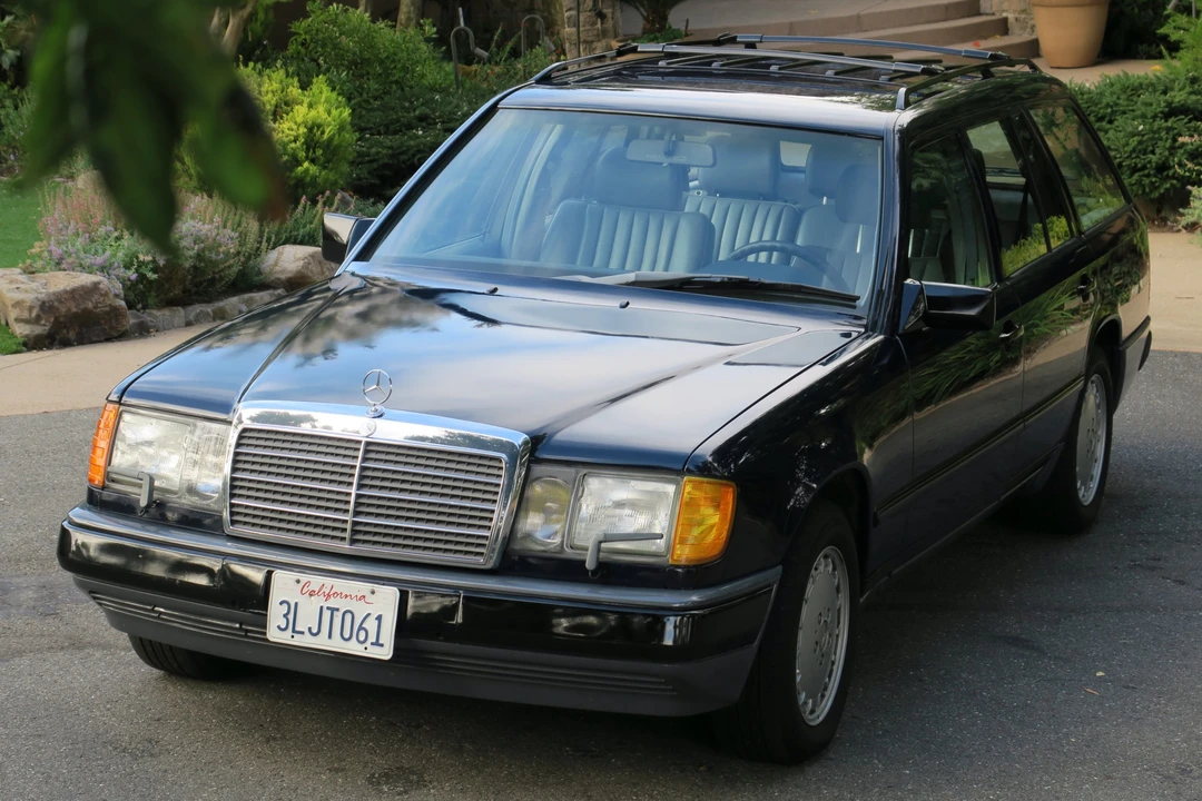 1989 Mercedes-Benz W124 E-Class - Image 8 of 31