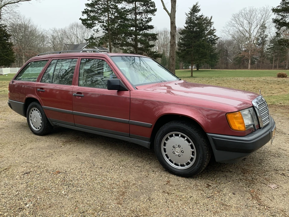 1989 Mercedes-Benz W124 E-Class - Image 3 of 31