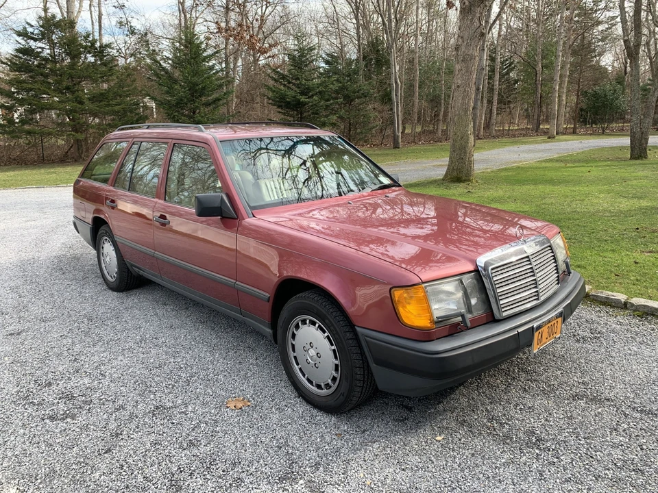 1989 Mercedes-Benz W124 E-Class - Image 4 of 31