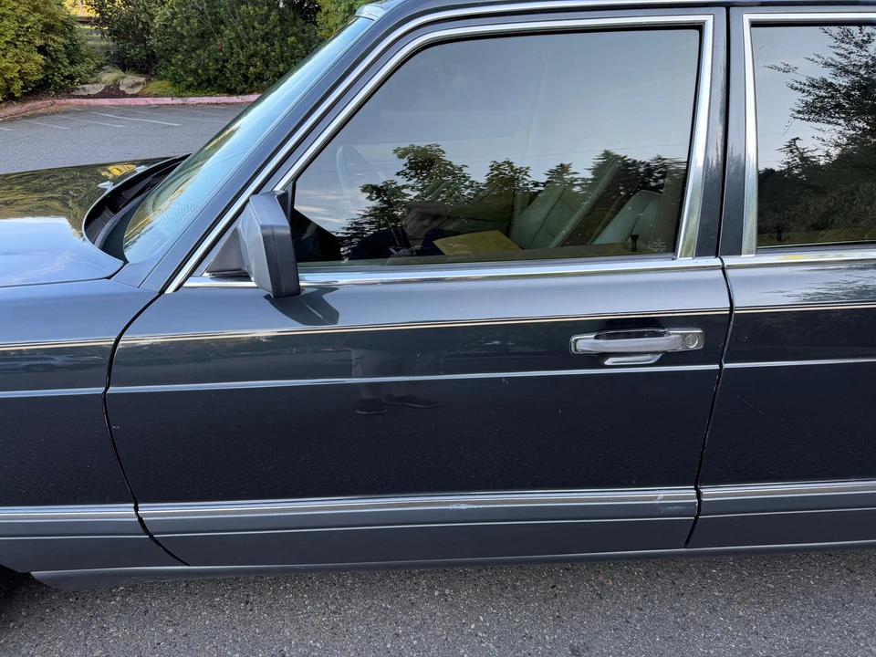 1989 Mercedes-Benz W126 S-Class Sedan - Image 24 of 31