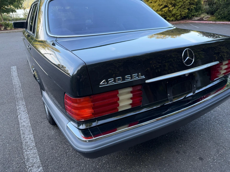 1989 Mercedes-Benz W126 S-Class Sedan - Image 30 of 31