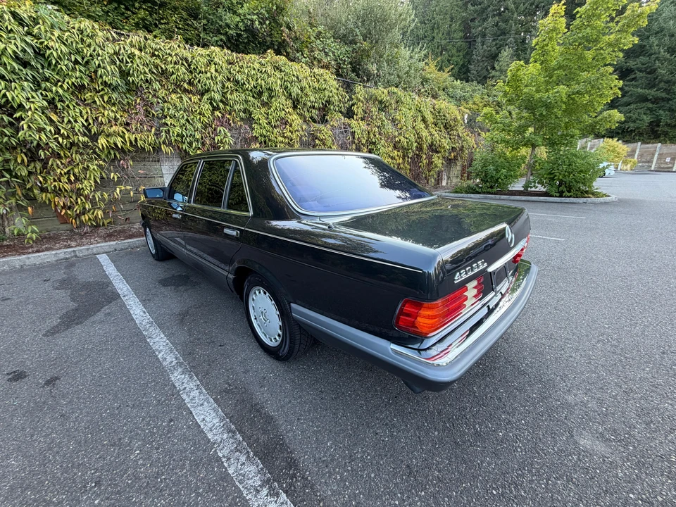 1989 Mercedes-Benz W126 S-Class Sedan - Image 11 of 31