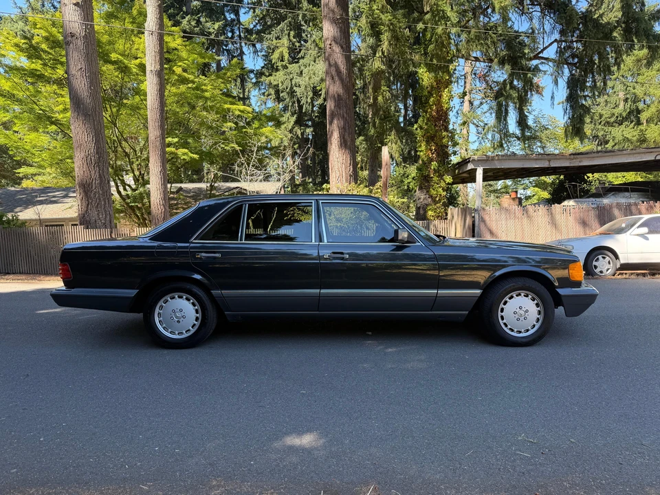 1989 Mercedes-Benz W126 S-Class Sedan - Image 15 of 31