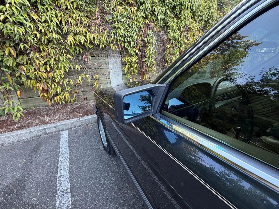 1989 Mercedes-Benz W126 S-Class Sedan - Image 25 of 31