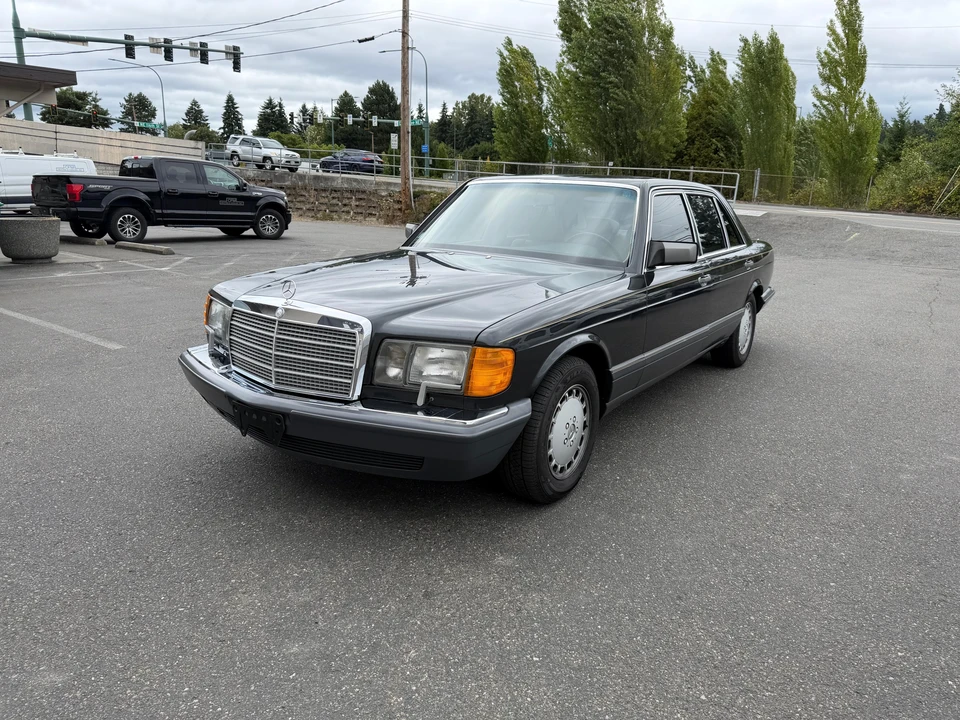 1989 Mercedes-Benz W126 S-Class Sedan - Image 8 of 31