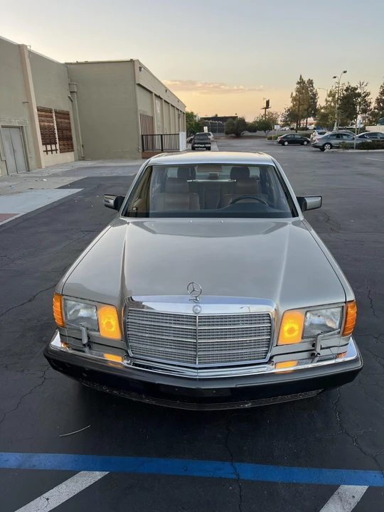 1989 Mercedes-Benz W126 S-Class Sedan - Image 17 of 31