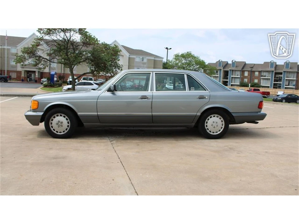 1989 Mercedes-Benz W126 S-Class Sedan - Image 26 of 31