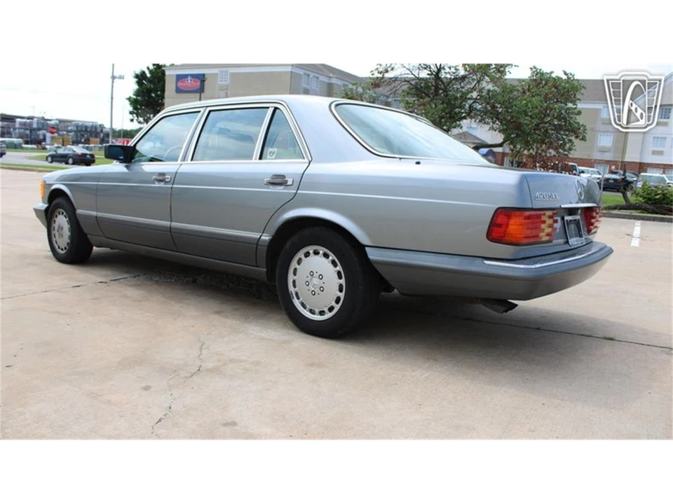 1989 Mercedes-Benz W126 S-Class Sedan - Image 27 of 31