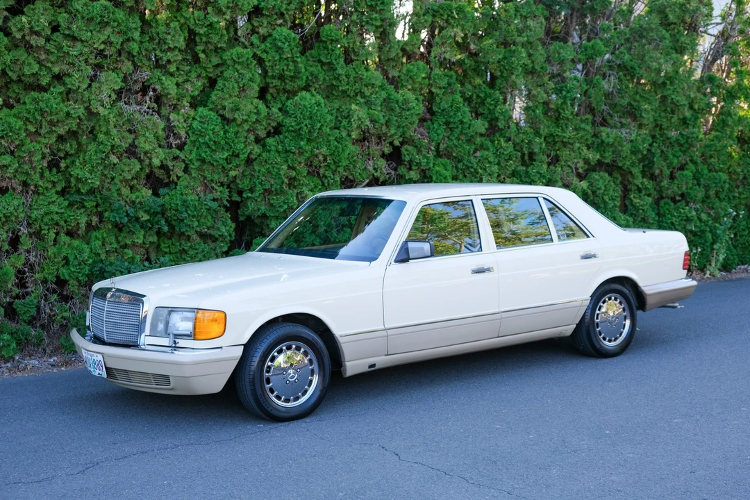1989 Mercedes-Benz W126 S-Class Sedan - Image 9 of 31