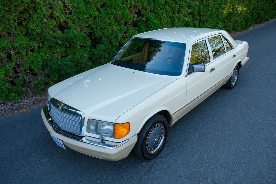 1989 Mercedes-Benz W126 S-Class Sedan - Image 8 of 31