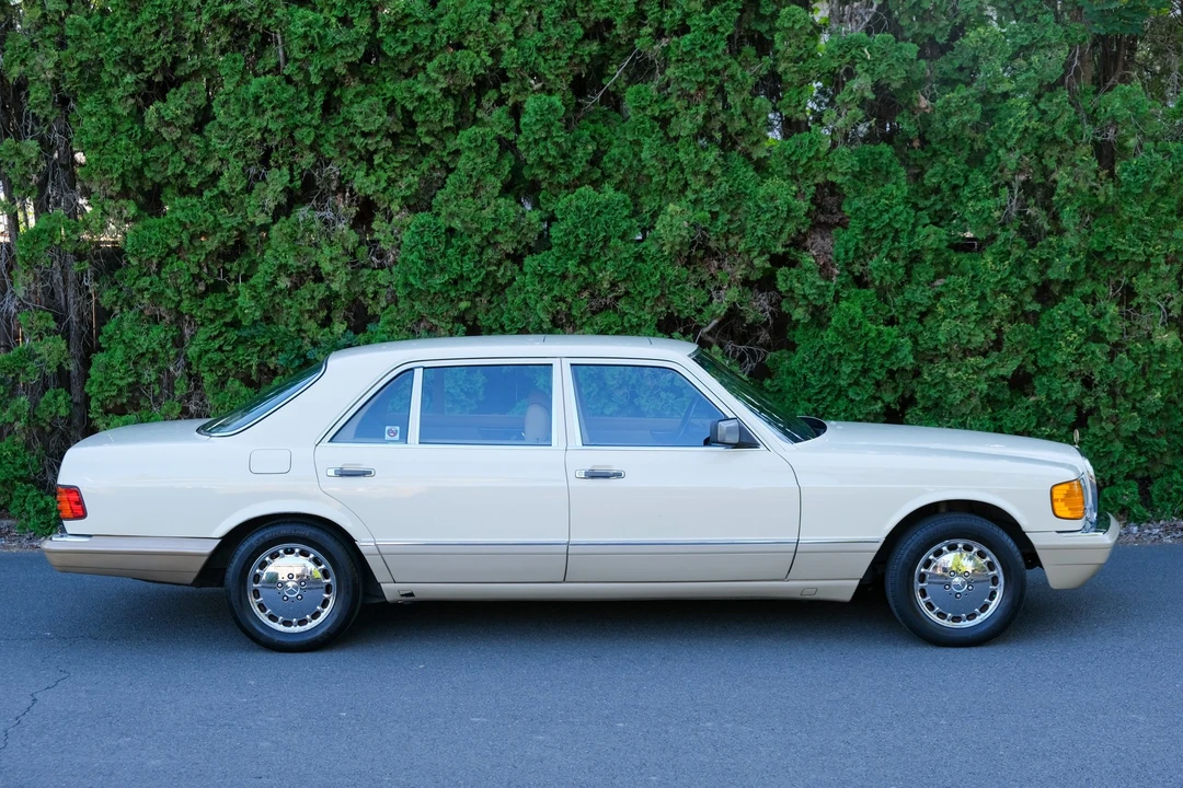 1989 Mercedes-Benz W126 S-Class Sedan - Image 21 of 31