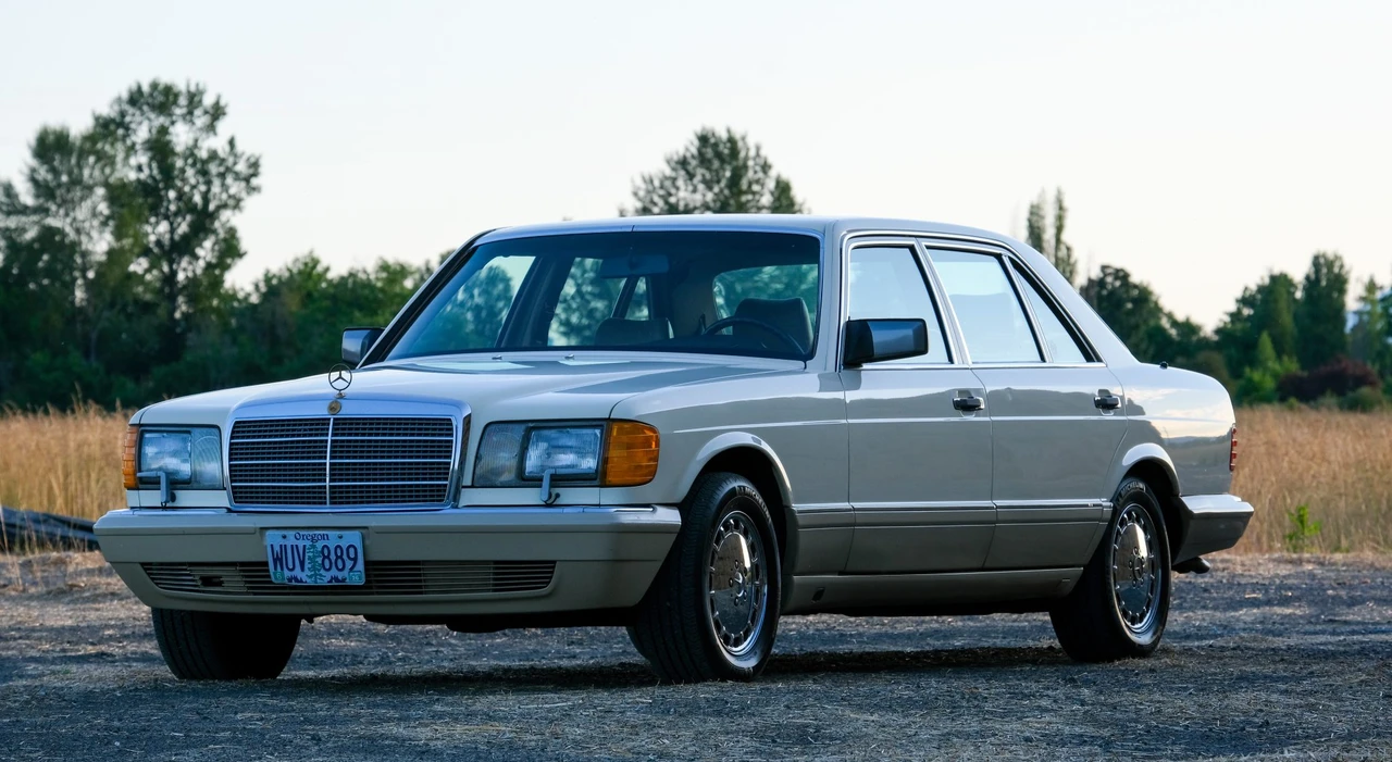 1989 Mercedes-Benz W126 S-Class Sedan - Image 31 of 31