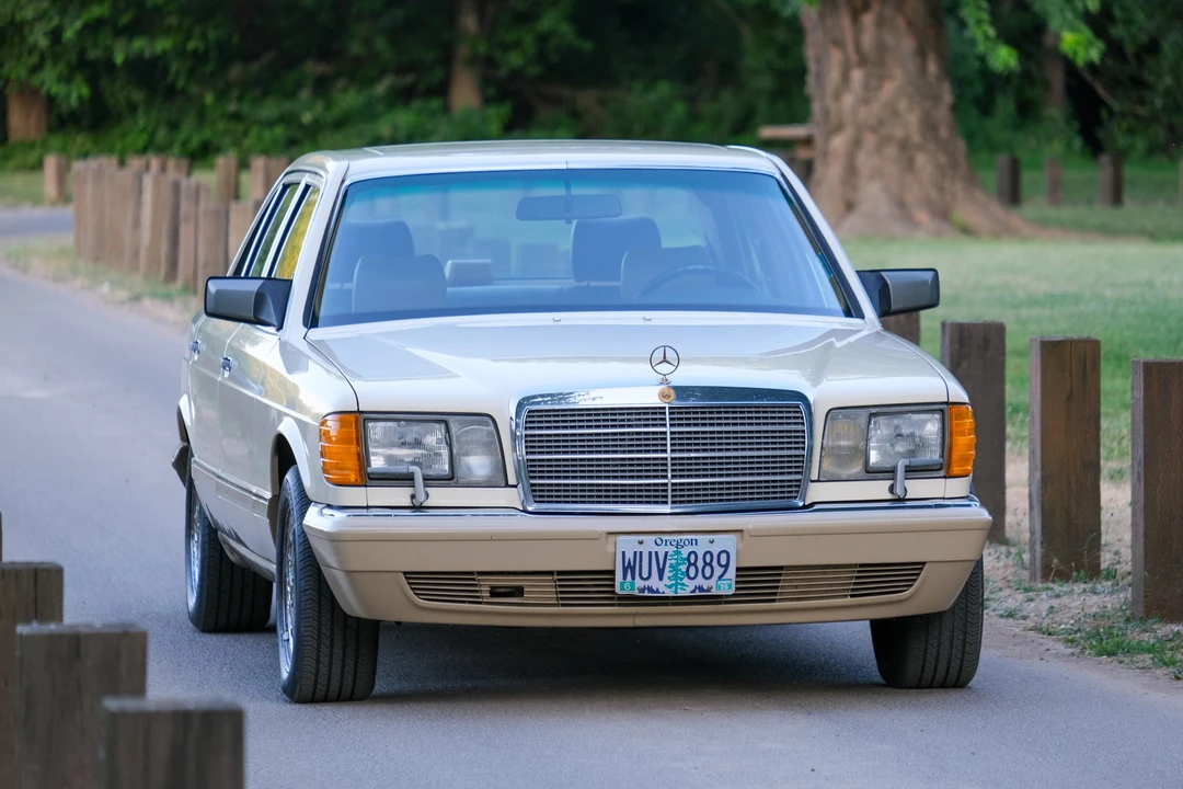 1989 Mercedes-Benz W126 S-Class Sedan - Image 23 of 31