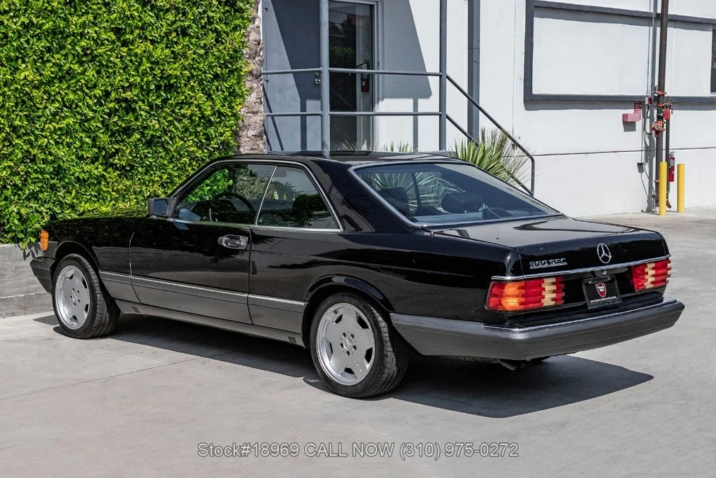 1989 Mercedes-Benz 500E & E500 - Image 7 of 12
