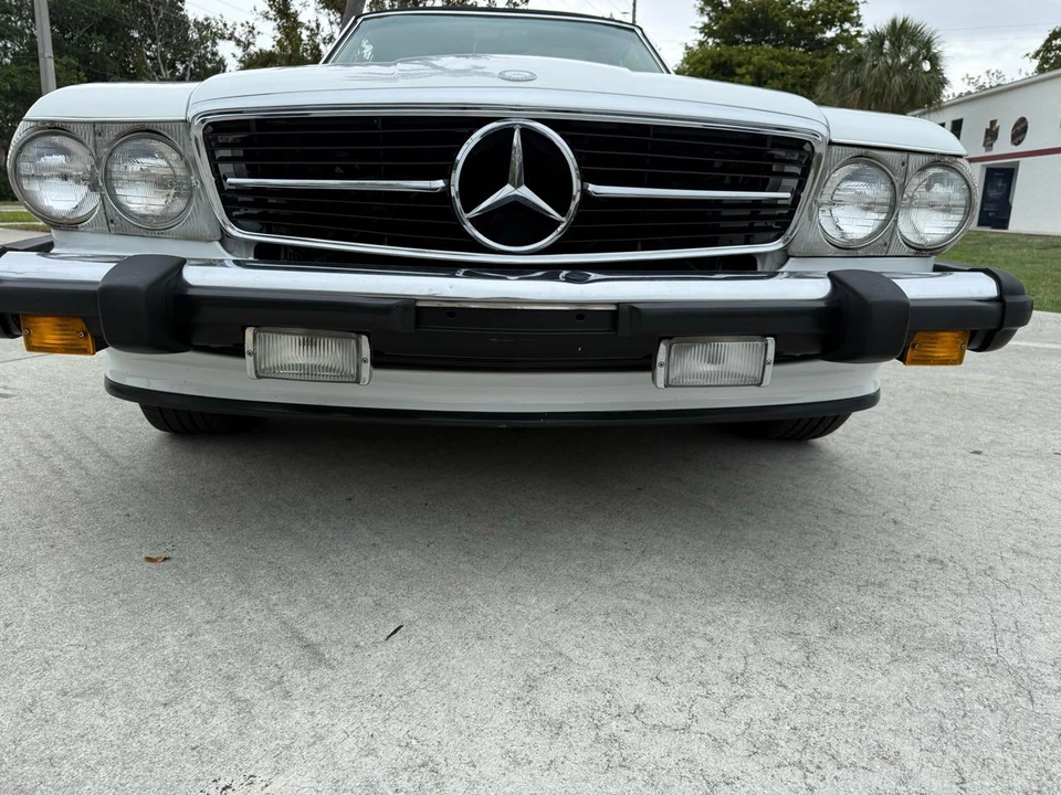1989 Mercedes-Benz W126 S-Class Sedan - Image 20 of 31