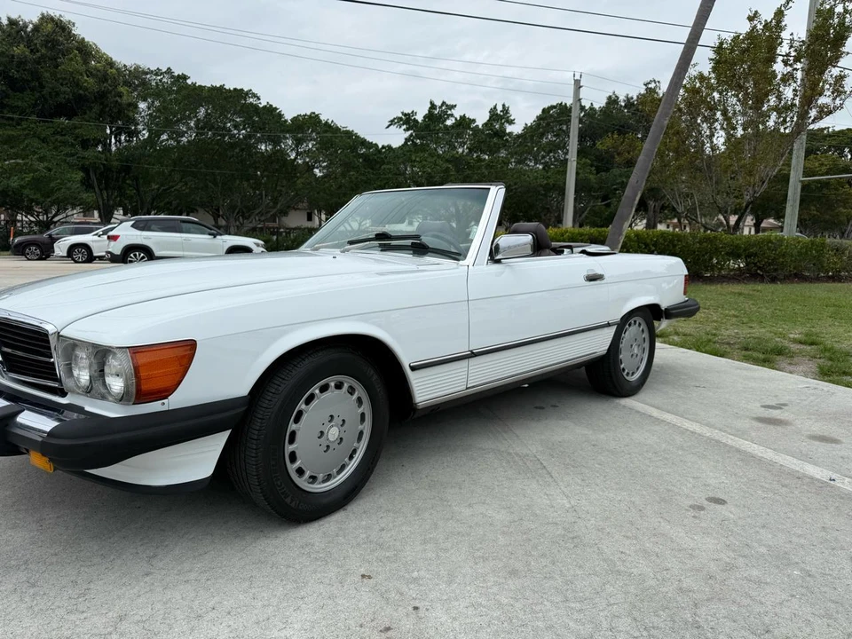 1989 Mercedes-Benz W126 S-Class Sedan - Image 27 of 31