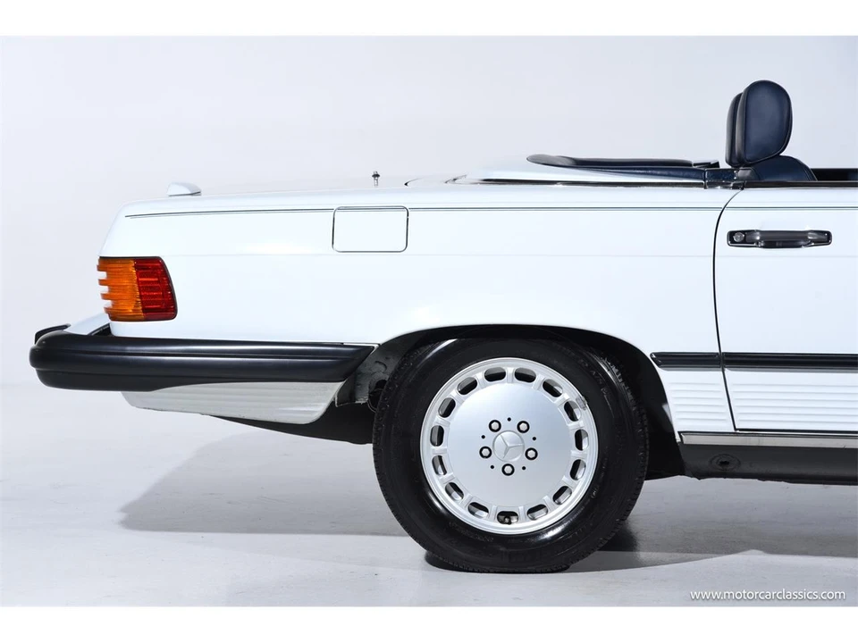1989 Mercedes-Benz W126 S-Class Sedan - Image 23 of 31