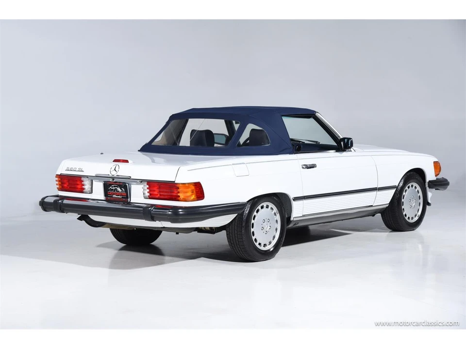 1989 Mercedes-Benz W126 S-Class Sedan - Image 9 of 31