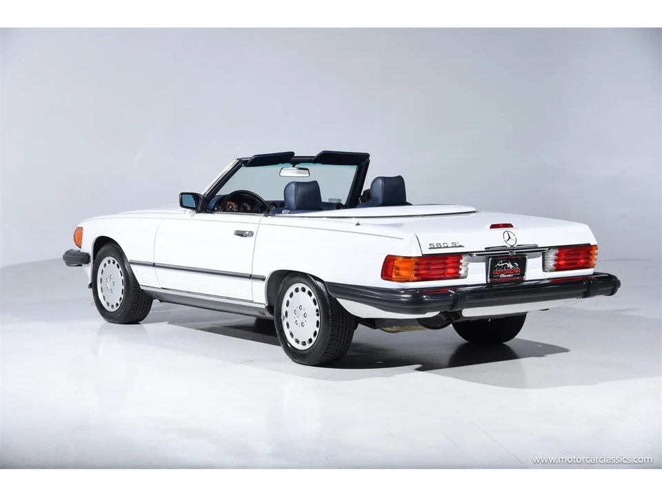 1989 Mercedes-Benz W126 S-Class Sedan - Image 5 of 31