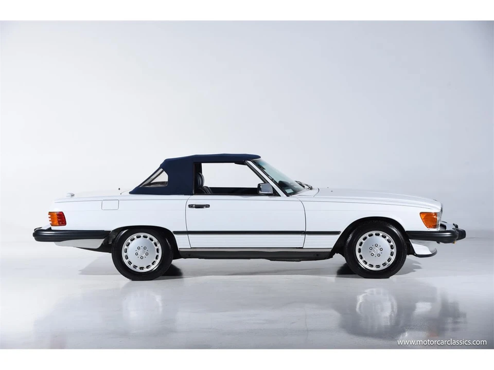 1989 Mercedes-Benz W126 S-Class Sedan - Image 11 of 31