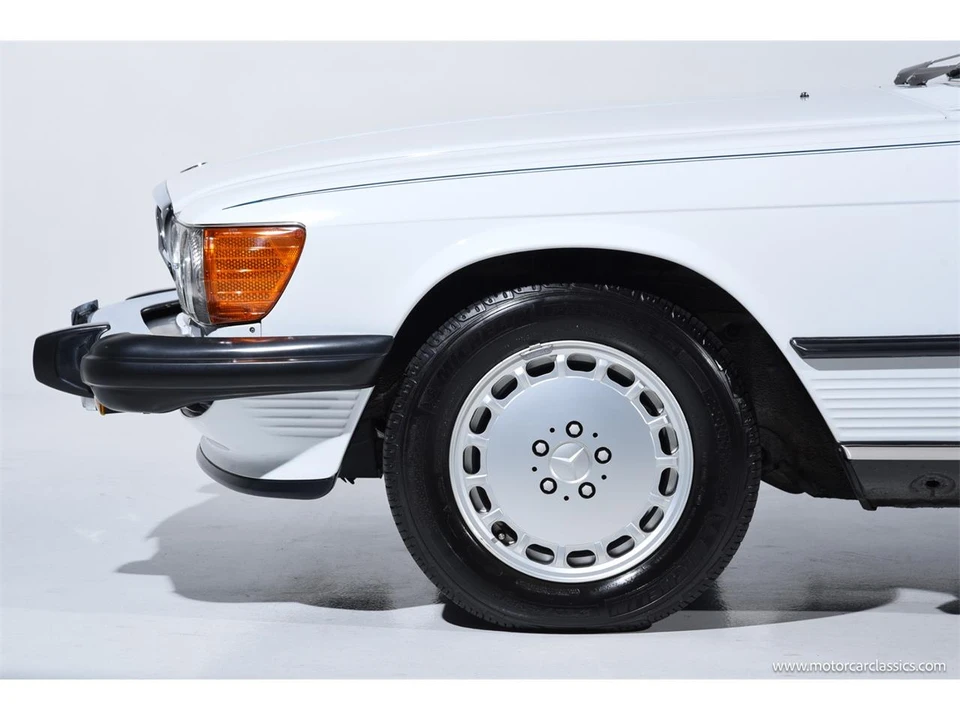 1989 Mercedes-Benz W126 S-Class Sedan - Image 14 of 31