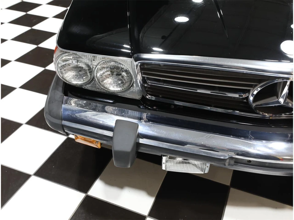 1989 Mercedes-Benz W126 S-Class Sedan - Image 17 of 31