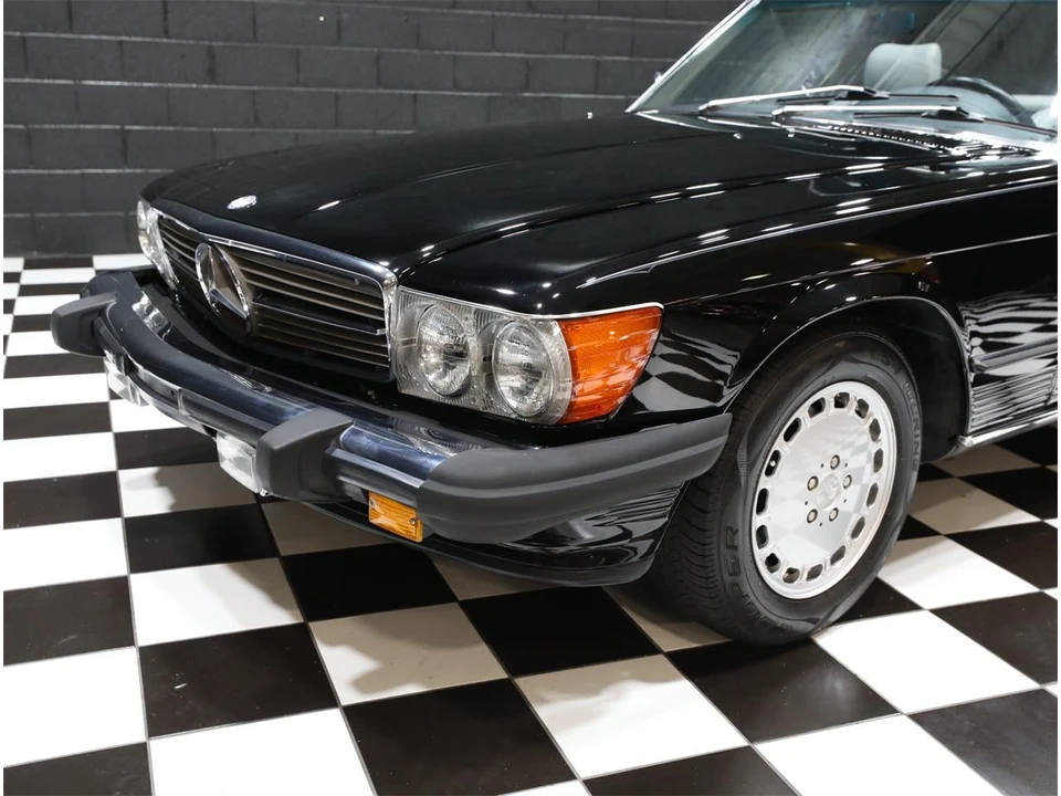 1989 Mercedes-Benz W126 S-Class Sedan - Image 12 of 31