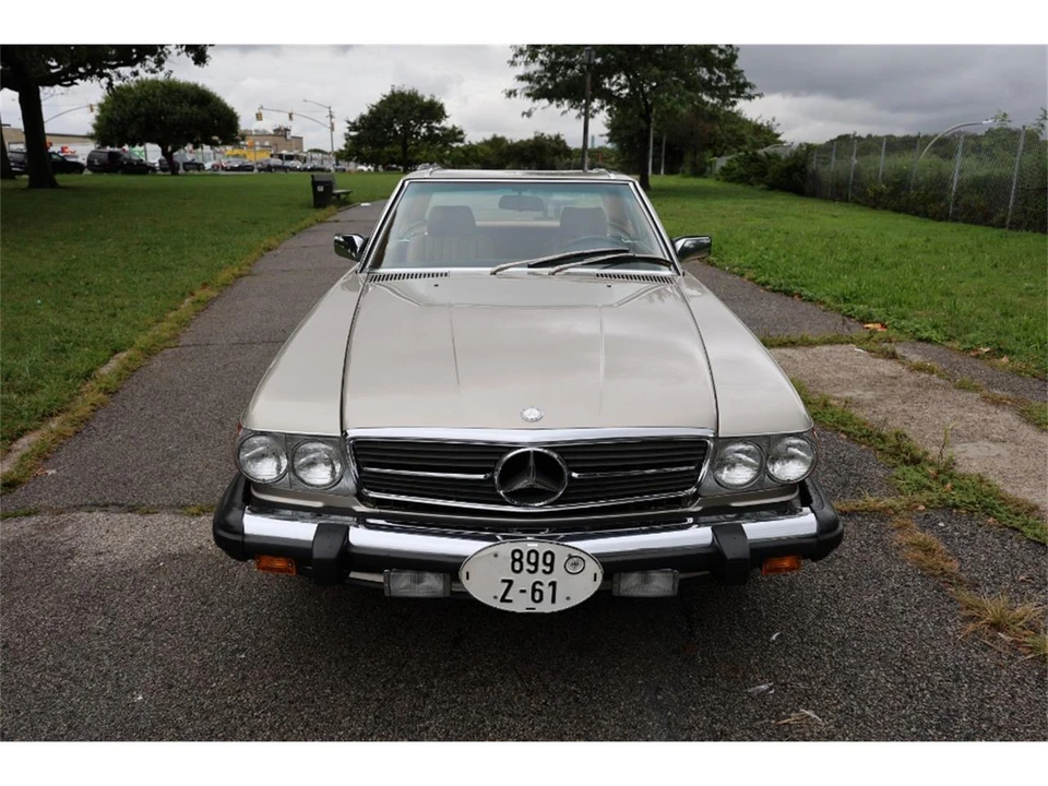 1989 Mercedes-Benz W126 S-Class Sedan - Image 5 of 13