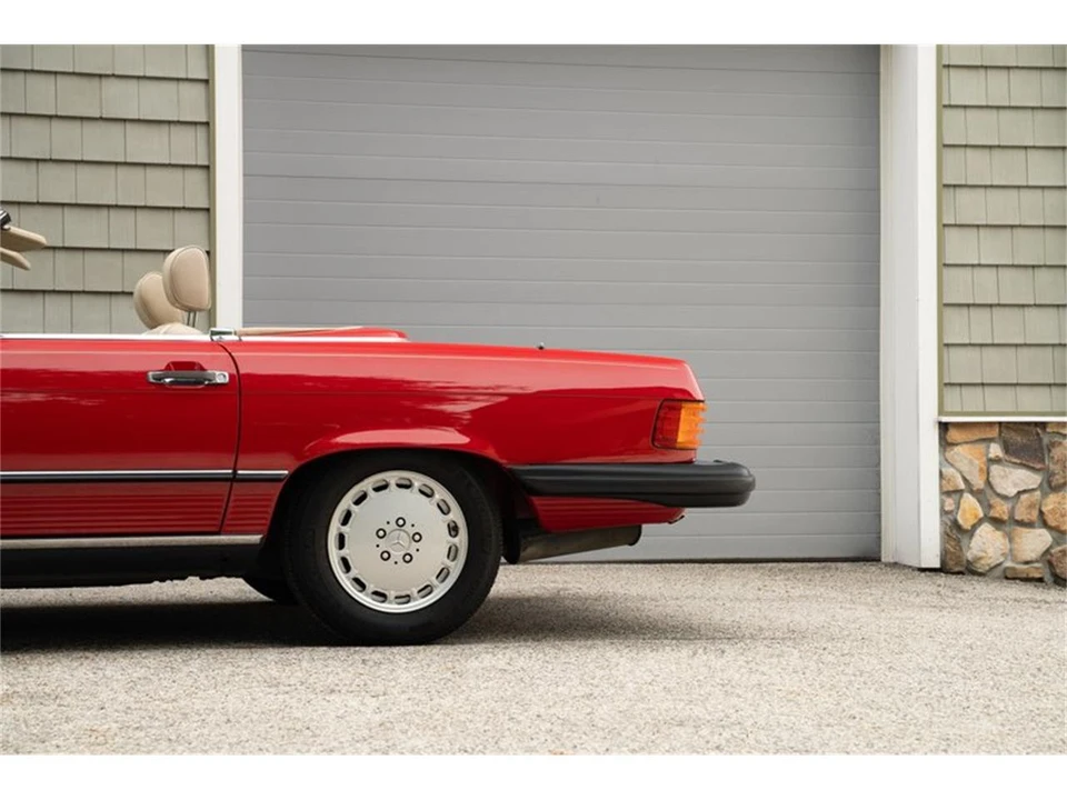 1989 Mercedes-Benz W126 S-Class Sedan - Image 5 of 31