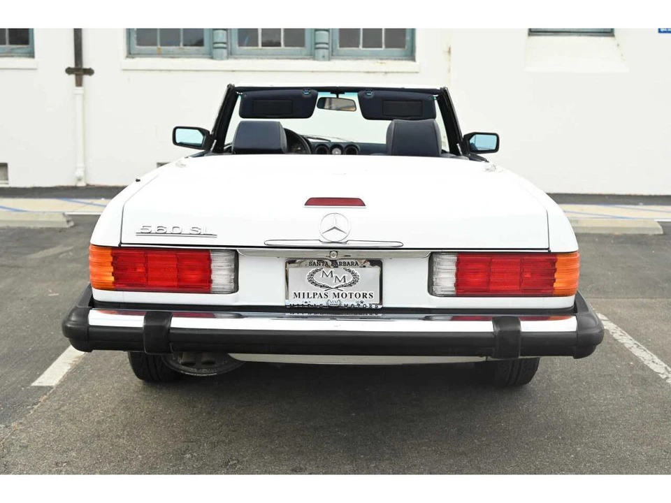 1989 Mercedes-Benz W126 S-Class Sedan - Image 6 of 24
