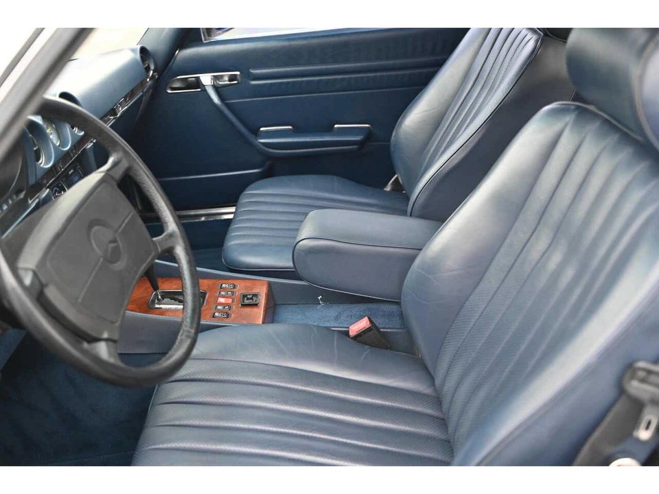1989 Mercedes-Benz W126 S-Class Sedan - Image 19 of 24